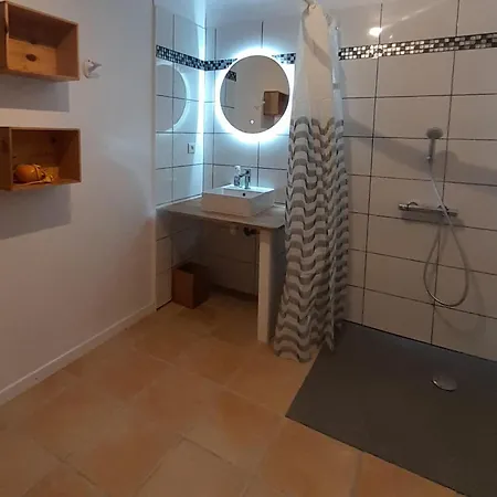 Domaine Bellevue En Périgord - Bergerac 5mn - Parc 3ha - Calme - Parking Privé Gratuit - Linge Maison Inclus Appartement Lembras